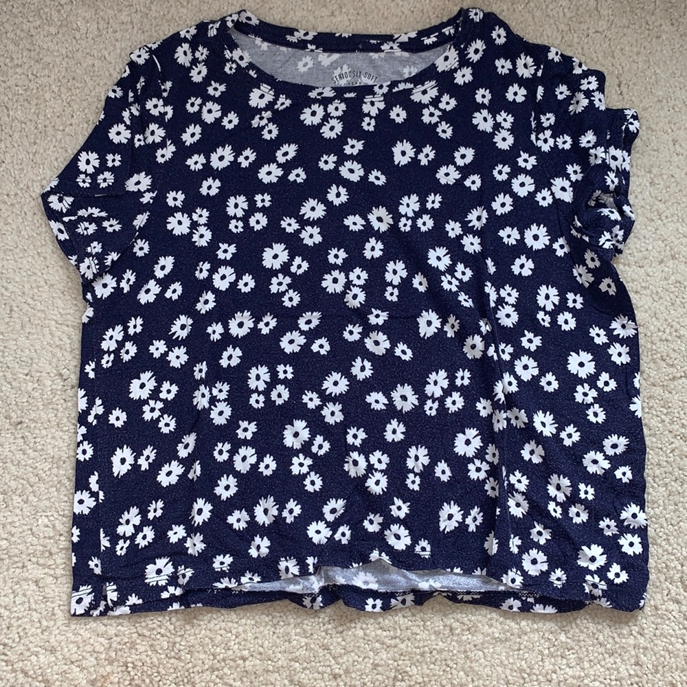 cropped tee